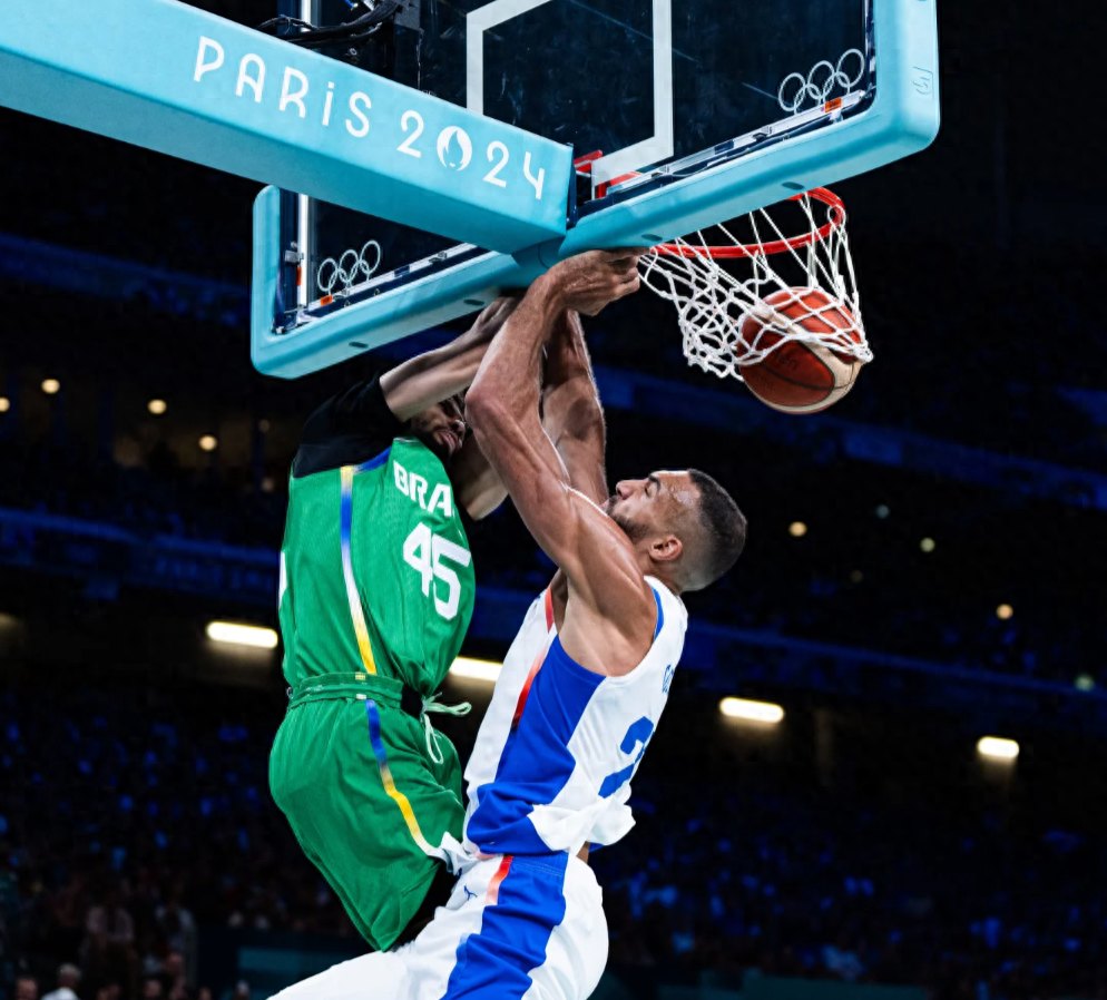 关于华盛顿奇才围绕意大利杯篮板制胜明尼苏达森林狼围绕意大利杯篮板制胜，网友：尤文图斯加时末段调整名单的信息