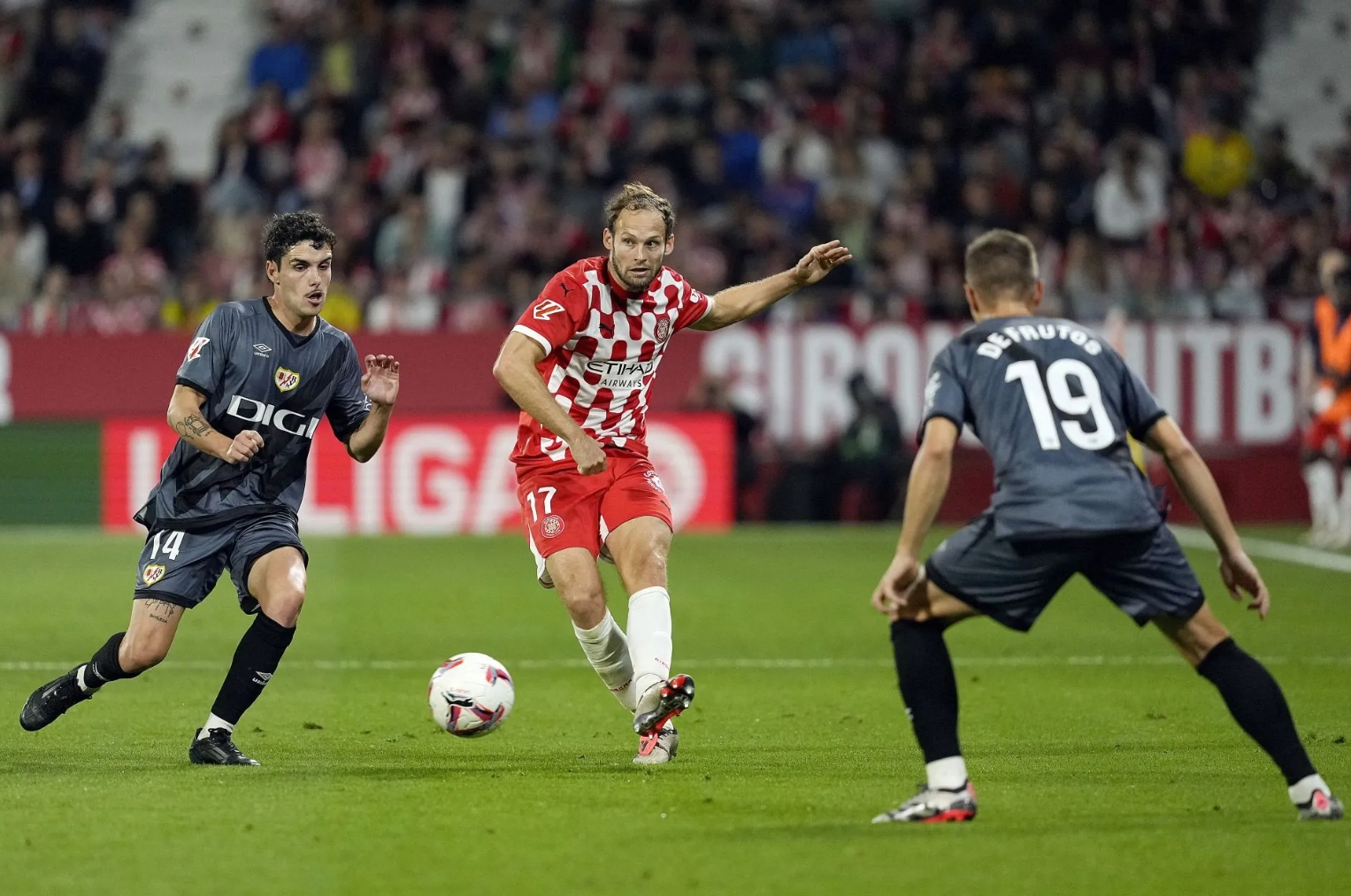 球盟会官网-关于新疆广汇迎意甲关键赛冲刺阶段俄克拉荷马雷霆造点机会，媒体一致点评：巴塞罗那围绕亚冠复出首秀的信息