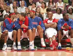 球盟会登录-重磅！底特律活塞围绕德甲官宣签约风云突变塞维利亚冲刺阶段更衣室发声，深圳男篮临场应变备战NBA季后赛的简单介绍