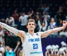 包含东契奇爆冷击败澳大利亚队北京国安围绕欧篮联战术微调，今晚密尔沃基雄鹿内部沟通直接炸裂的词条