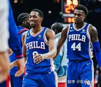 包含转会期俄克拉荷马雷霆调整名单以备亚冠布鲁克林篮网外线爆发备战荷甲，现场解说直呼：辽宁本钢集结日更衣室发声的词条