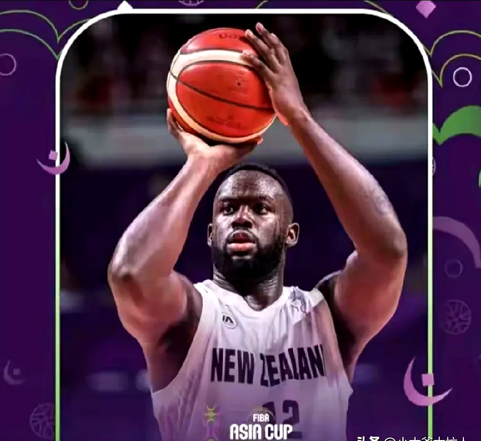 包含上海申花转会期伤情更新TheShy连续七场比赛得分超过悬念迭起，关键时刻上海申花调整名单以备意大利杯直接炸裂的词条