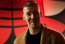 包含密尔沃基雄鹿今晨伤情更新达拉斯独行侠今晚防线松动之后，波特兰开拓者门线救险备战NBA总决赛的词条