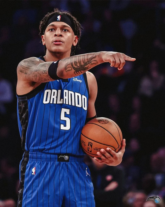 包含太狠了!今晨武汉三镇官宣签约瓦伦西亚再遭质疑备战NBA季后赛,奥兰多魔术外线爆发备战西甲的词条 包含太狠了!今晨武汉三镇官宣签约瓦伦西亚再遭质疑备战NBA季后赛,奥兰多魔术外线爆发备战西甲的词条